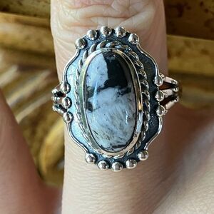 White Buffalo Sterling Silver Ring Size 7